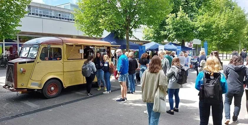 Kreative Firmenfeier deutschlandweit organisieren